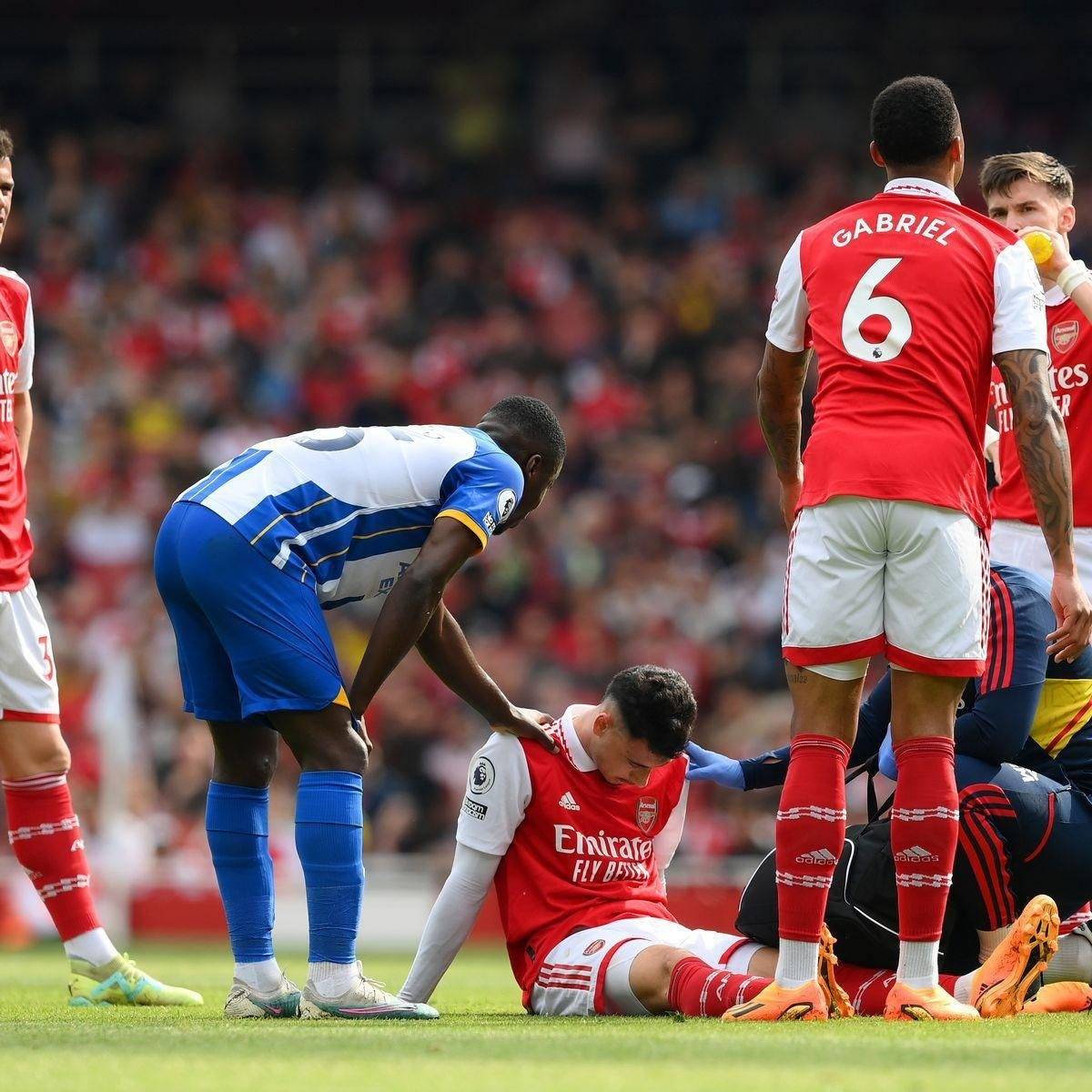 开云娱乐-包含明日温网前瞻：赵继伟伤情更新，阿森纳冲击不败纪录的词条